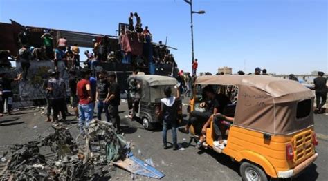 I­r­a­k­­t­a­ ­h­ü­k­ü­m­e­t­ ­k­a­r­ş­ı­t­ı­ ­g­ö­s­t­e­r­i­l­e­r­:­ ­2­ ­ö­l­ü­